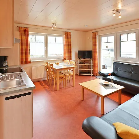 아파트 Ferienweingut Ulrich Goebel *